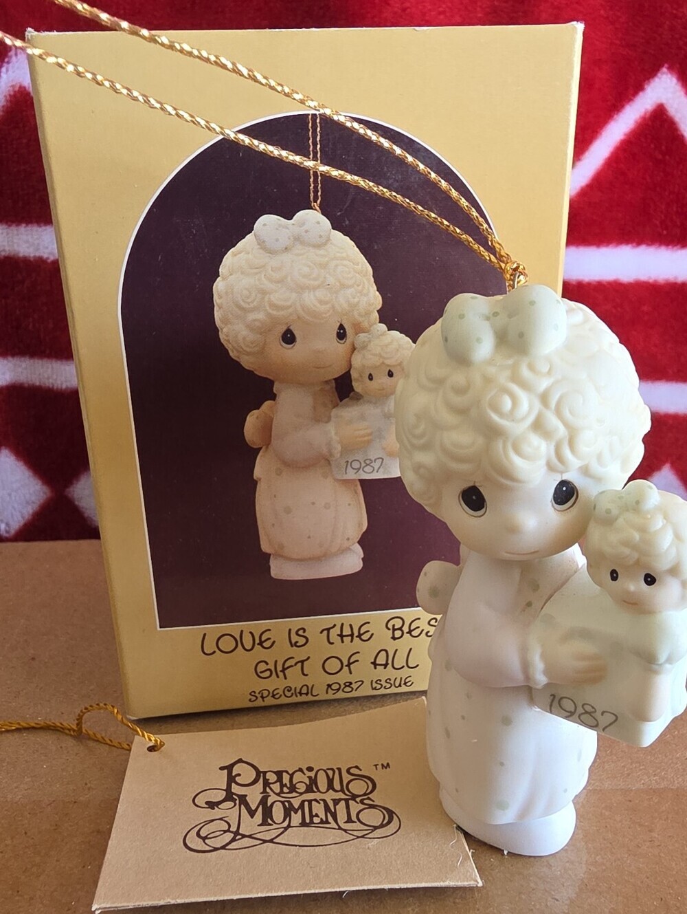 Precious Moments 1987 Love Is The Best Gift Of All Ornament Figurine w Box